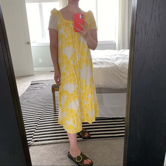 Floral linen embroidered maxi dress - Picture 3 of 11